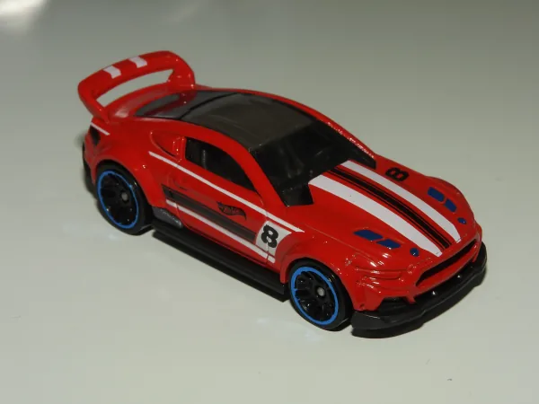 Custom '15 Ford Mustang