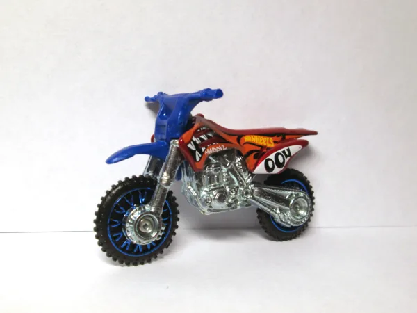 HW450F | (4th Color)