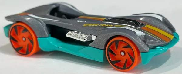 Roadster Bite | (2nd Color)