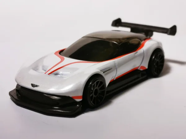 Aston Martin Vulcan