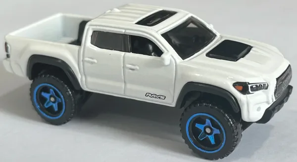 '20 Toyota Tacoma