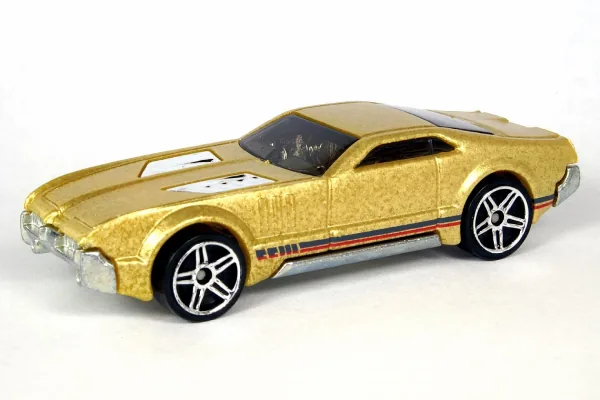 CCM Country Club Muscle