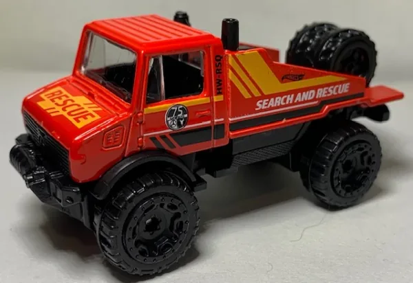 Mercedes-Benz Unimog 1300