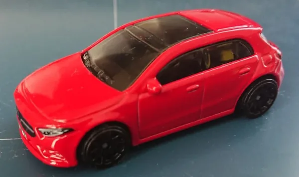 '19 Mercedes-Benz A-Class