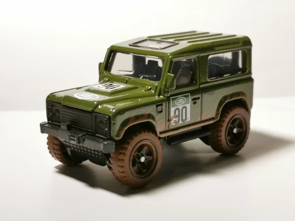 Land Rover Defender 90