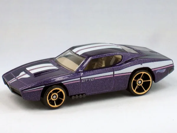 Custom Otto