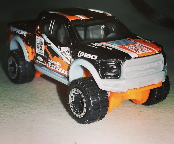 '17 Ford F-150 Raptor | (3rd Color)