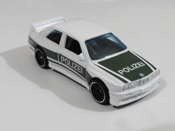 '92 BMW M3