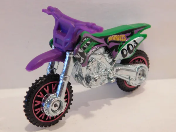 HW450F | (3rd Color)