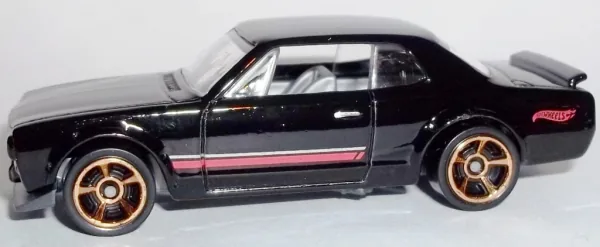 Nissan Skyline H/T 2000GT-X