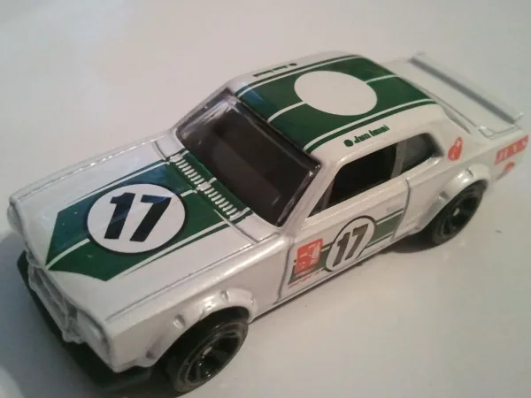 Nissan Skyline H/T 2000GT-X