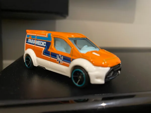 Hot Wheels Ford Transit Connect