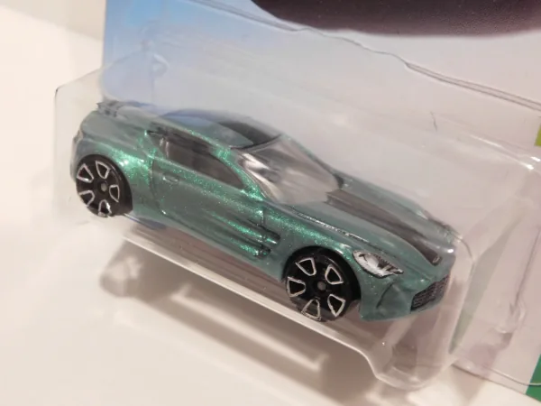 Aston Martin One-77